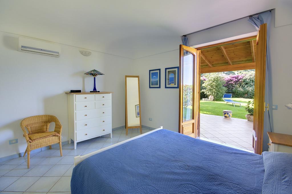 Casa Margherita Ischia Forio  Bilik gambar